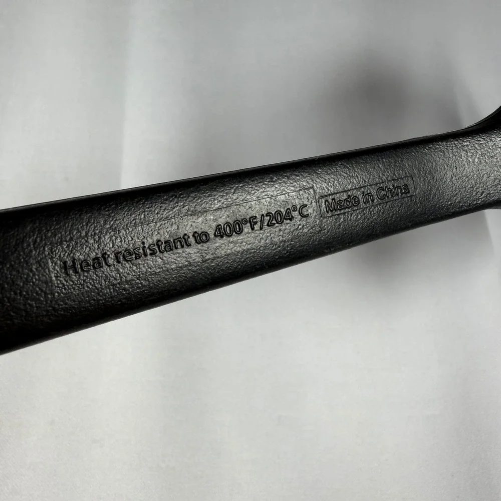 Chefmate Slotted Serving Spoon Kitchen Utensil OS Black Nylon Minimalist Modern